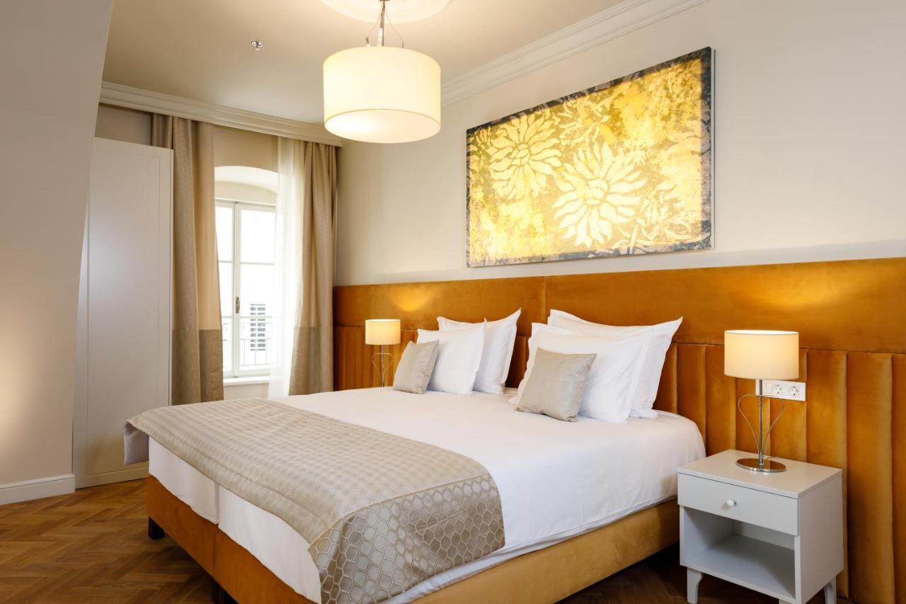 Heritage Hotel Santa Lucia Split Bagian luar foto